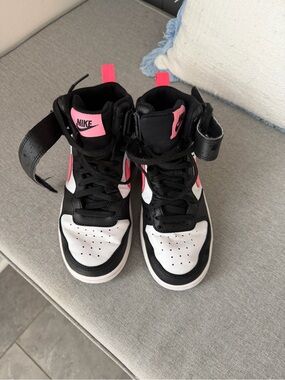 Nike Kids Black, White & Pink High-Top Sneakers with Strap